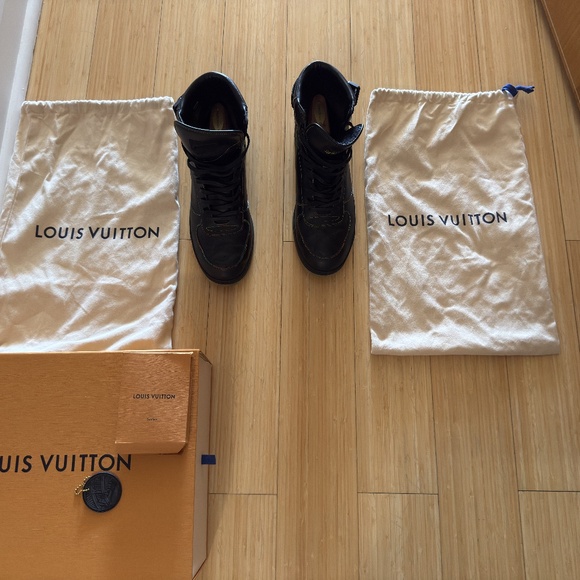 Louis Vuitton Leather High Top - Picture 2 of 11